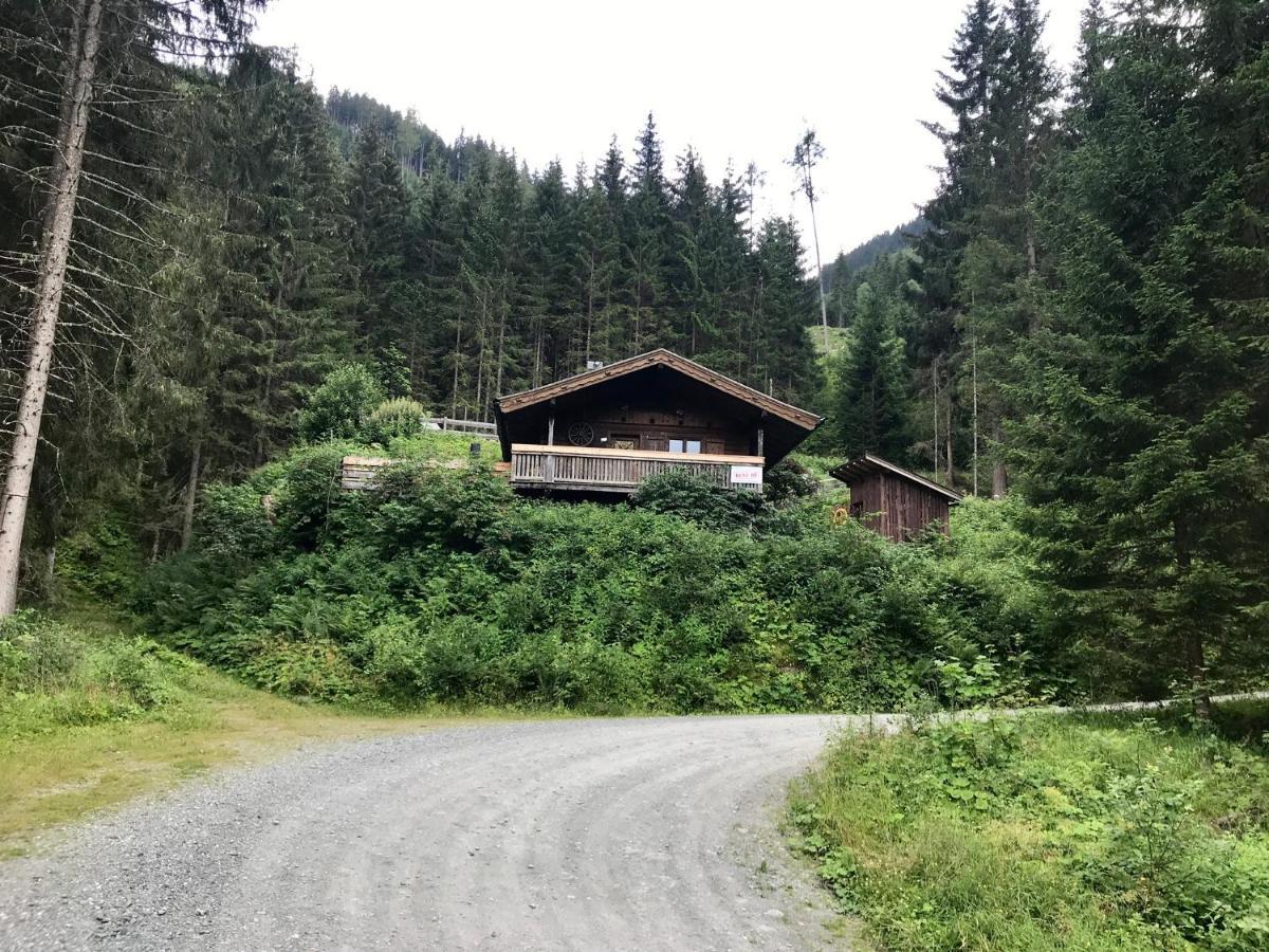 Wasserfallhuette Saalbach Eksteriør billede